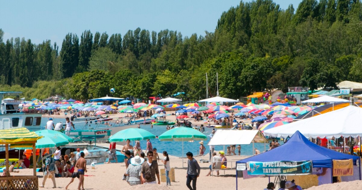 Along Kyrgyzstan's Campaign Trail: Issyk-Kul